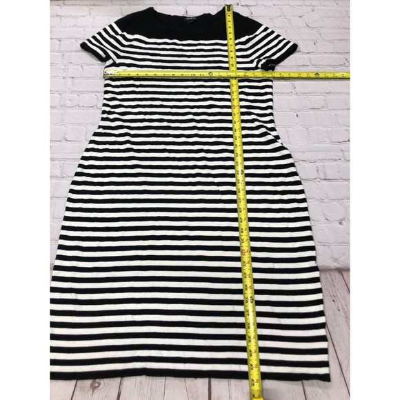 Torrid Women Size 2 Black & White Stripe Sweater-Knit Short Shift Dress B226 -10 - Picture 2 of 14